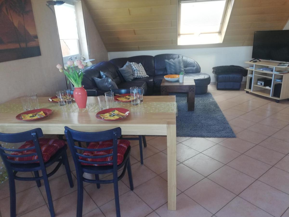 Anna - Neue Ferienwohnung Mit Blick Ins Gruene Ober-Abtsteinach Ngoại thất bức ảnh