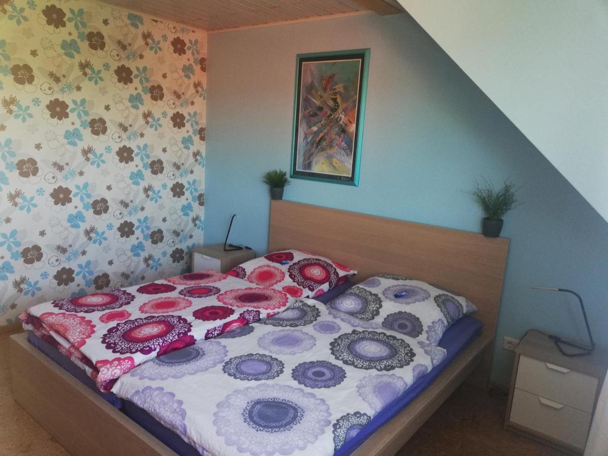 Anna - Neue Ferienwohnung Mit Blick Ins Gruene Ober-Abtsteinach Ngoại thất bức ảnh